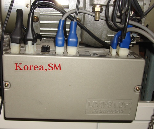 BS-875 009.jpg